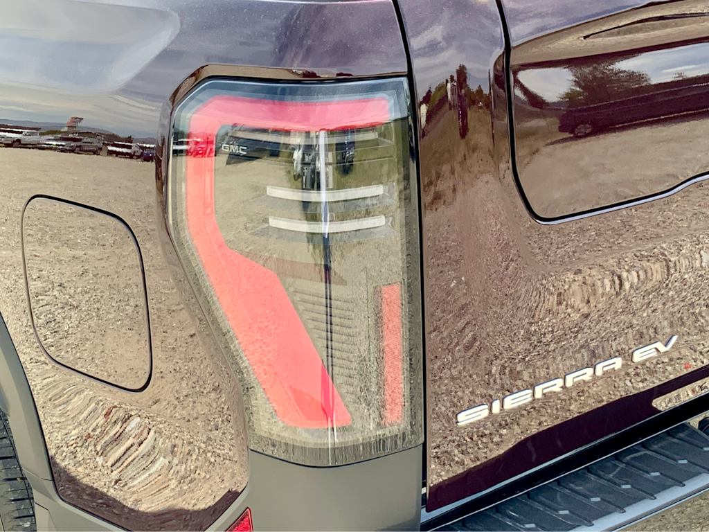 Thumbnail: 2026 GMC Sierra EV - 7