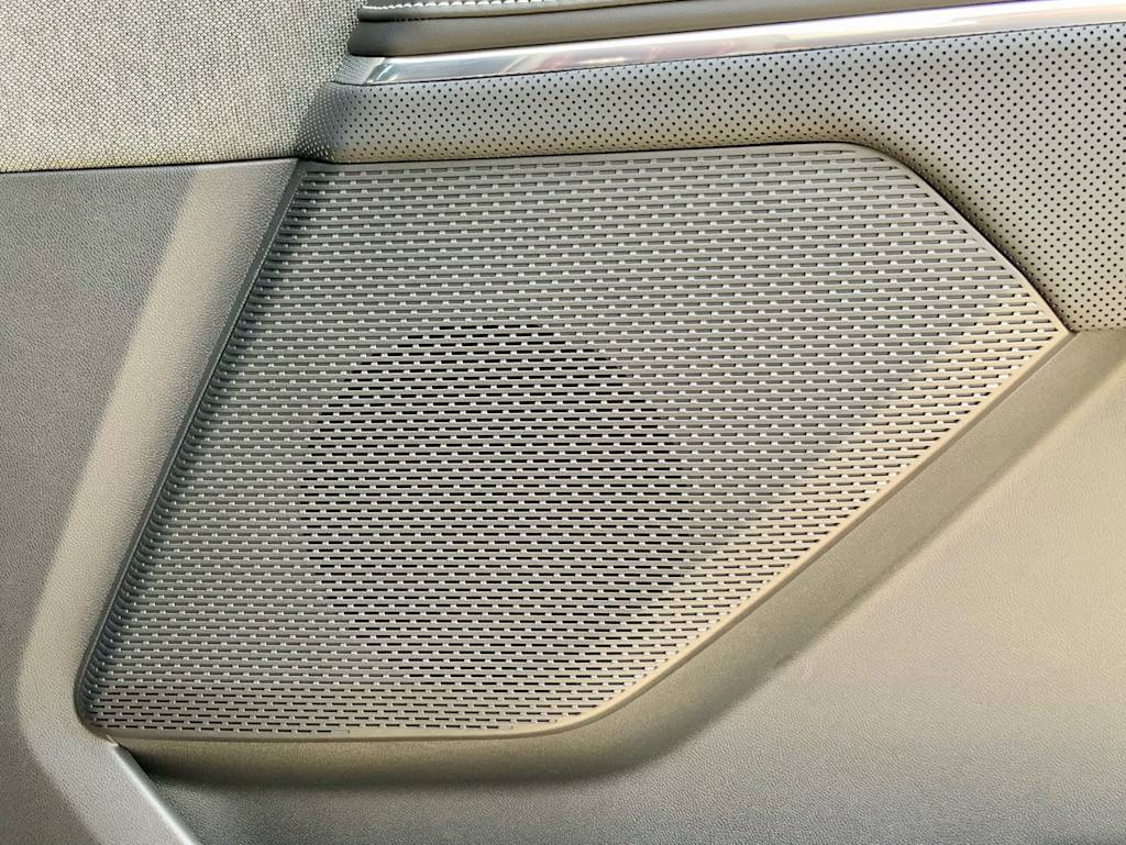 Thumbnail: 2026 GMC Sierra EV - 60