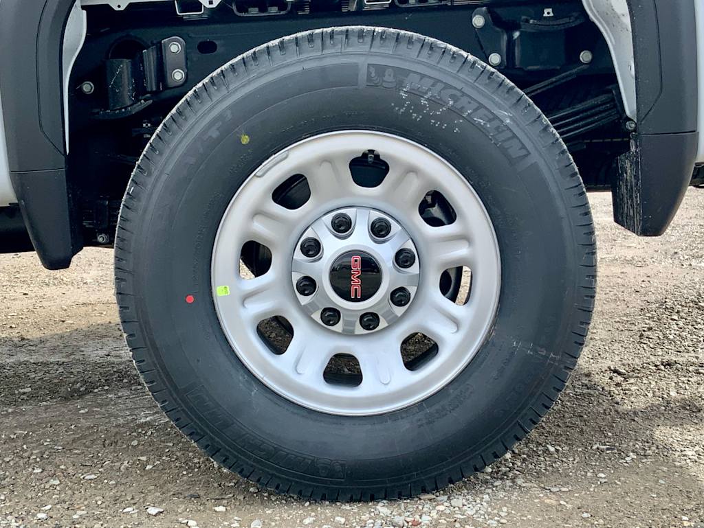 Thumbnail: 2026 GMC Sierra 3500 - 8