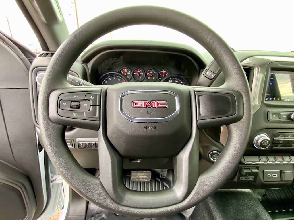 Thumbnail: 2026 GMC Sierra 3500 - 13