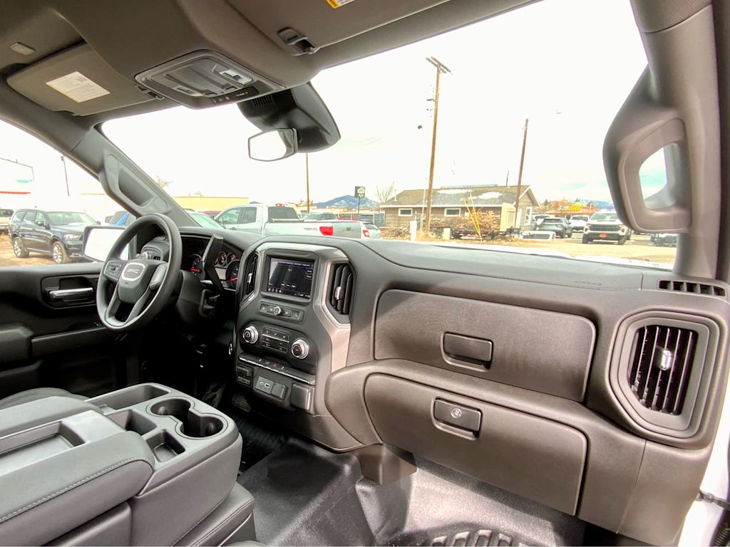 Thumbnail: 2026 GMC Sierra 3500 - 9