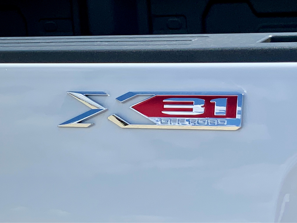 Thumbnail: 2025 GMC Sierra 3500 - 32