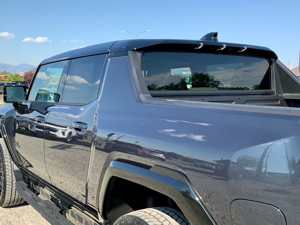 Thumbnail: 2025 GMC Hummer EV - 6