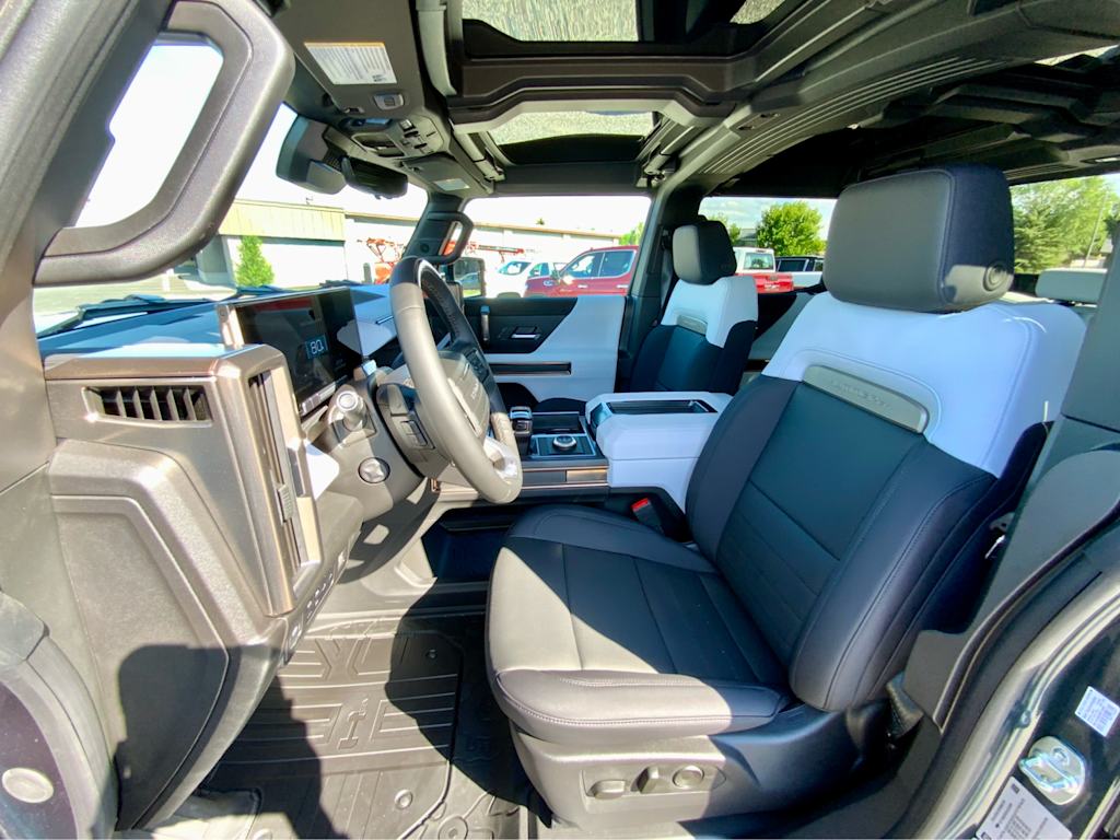 Thumbnail: 2025 GMC Hummer EV - 2