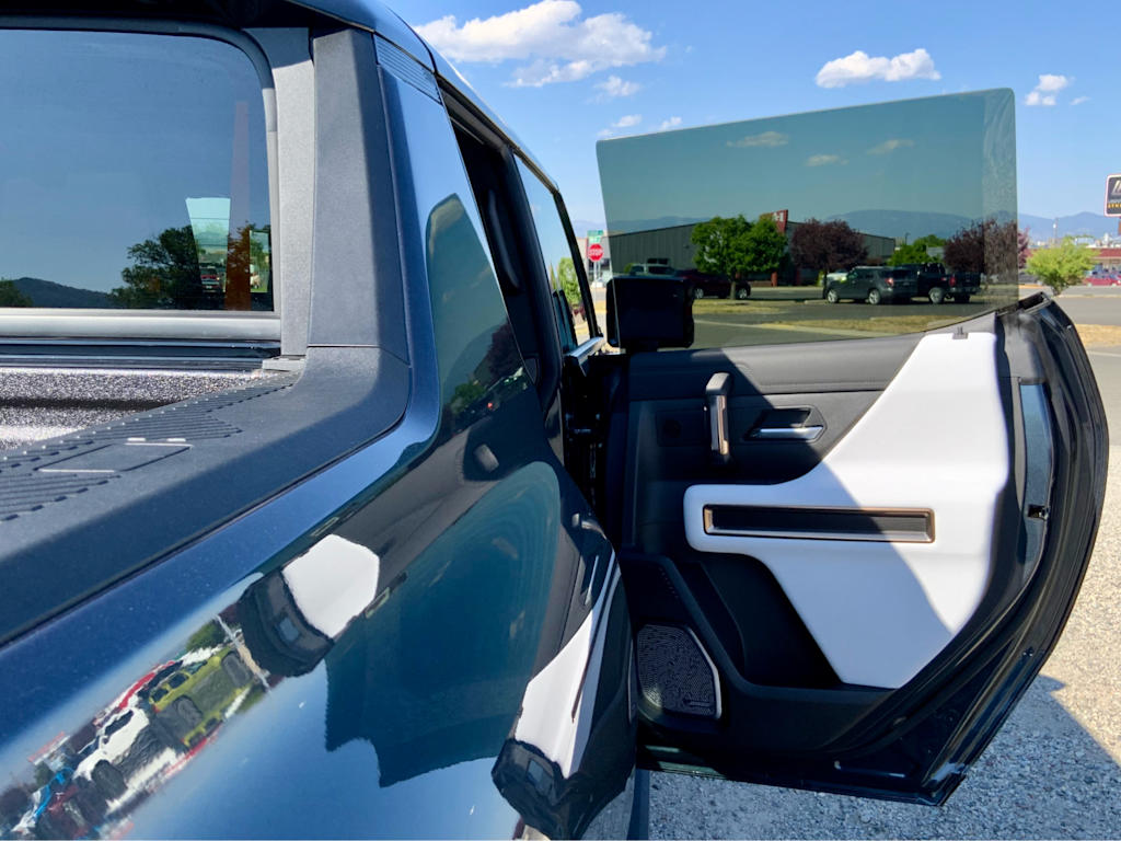 Thumbnail: 2025 GMC Hummer EV - 61