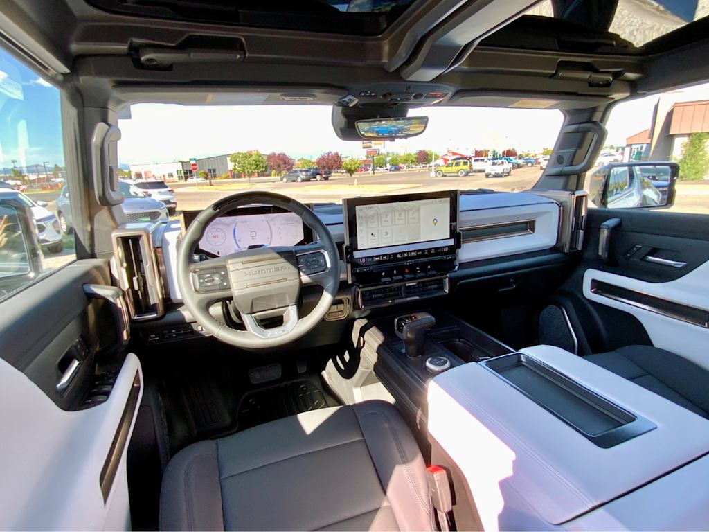 Thumbnail: 2025 GMC Hummer EV - 12