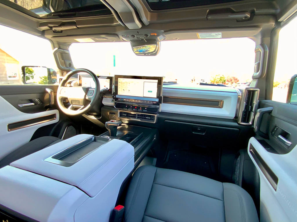 Thumbnail: 2025 GMC Hummer EV - 13