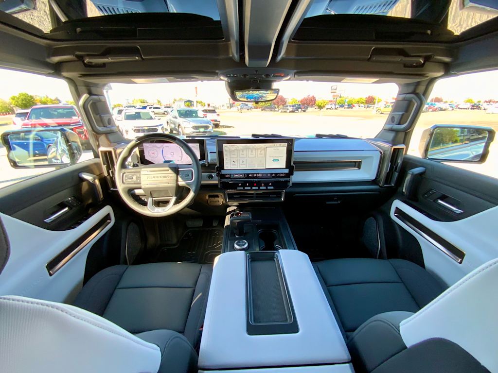 Thumbnail: 2025 GMC Hummer EV - 8