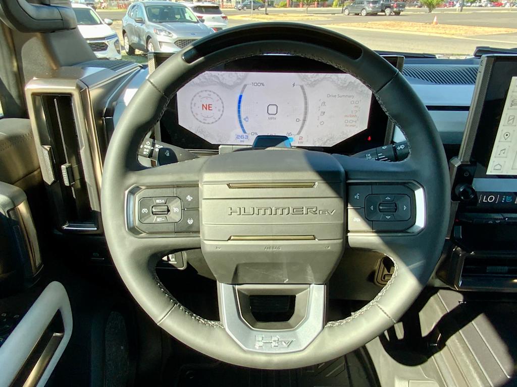 Thumbnail: 2025 GMC Hummer EV - 48