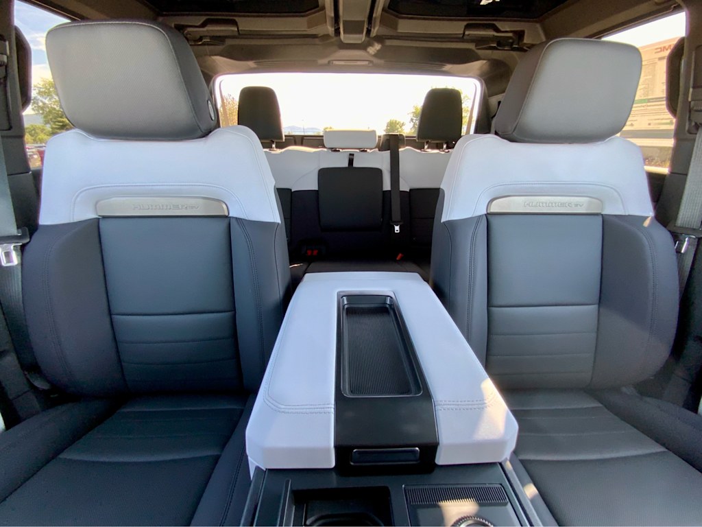 Thumbnail: 2025 GMC Hummer EV - 42