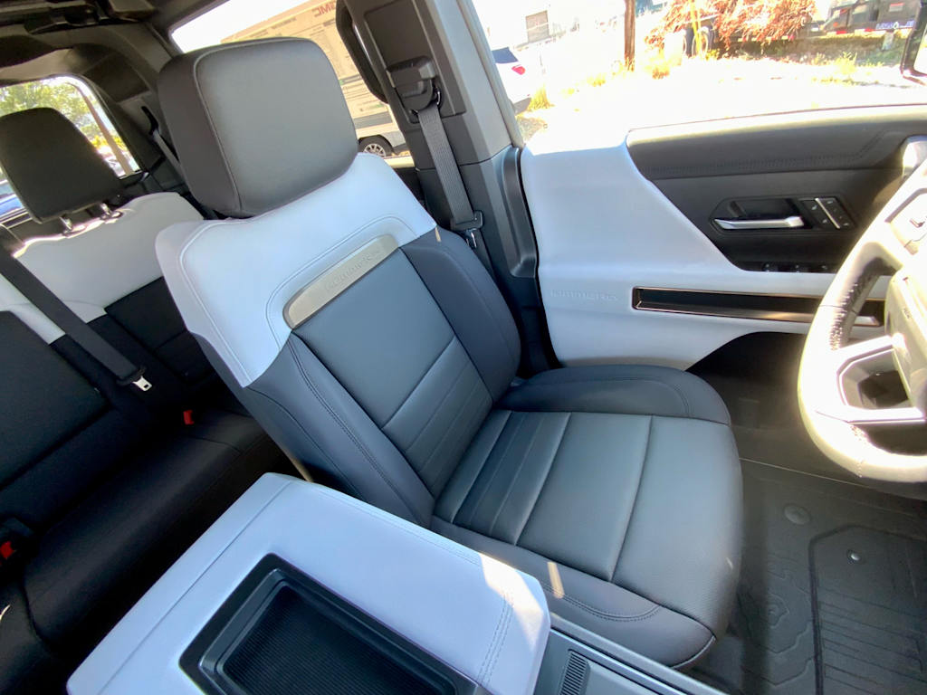 Thumbnail: 2025 GMC Hummer EV - 40