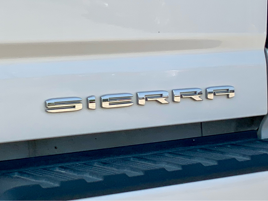 Thumbnail: 2020 GMC Sierra 2500 - 24