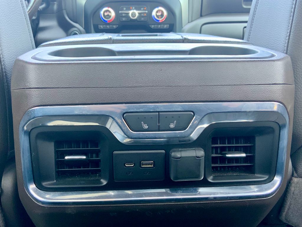 Thumbnail: 2020 GMC Sierra 2500 - 32