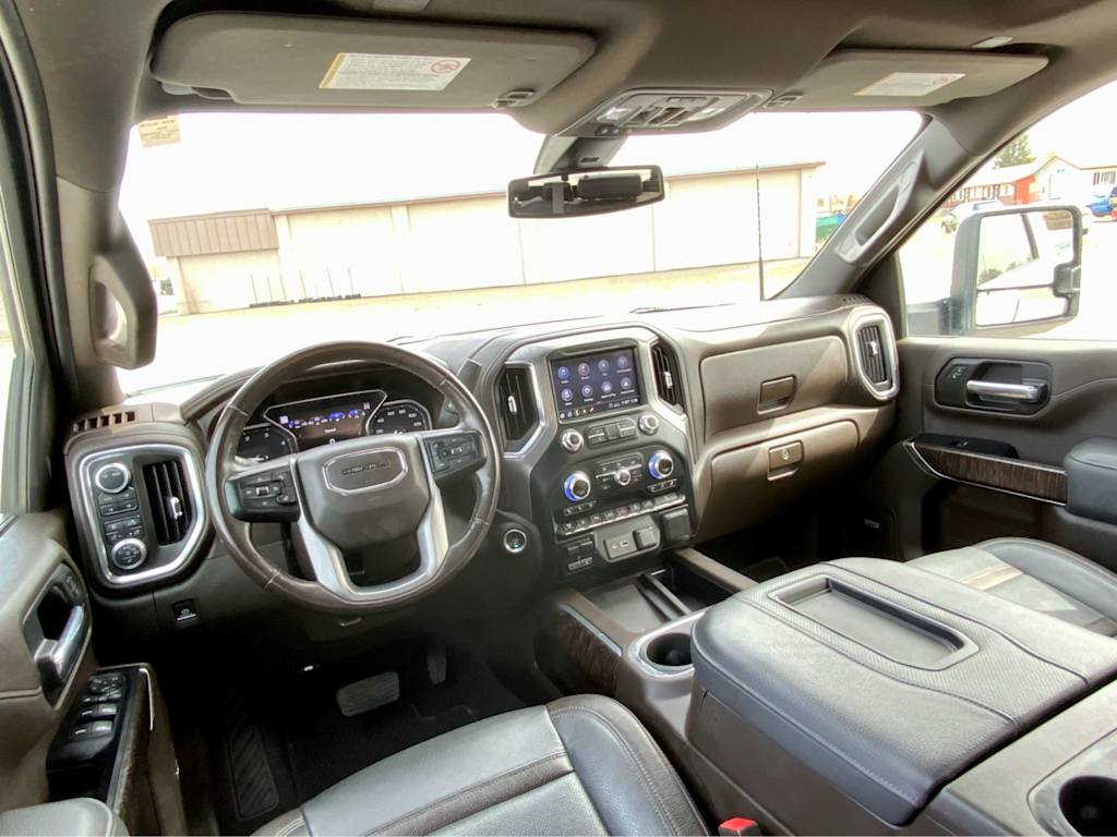 2020 GMC Sierra 2500 Denali 9