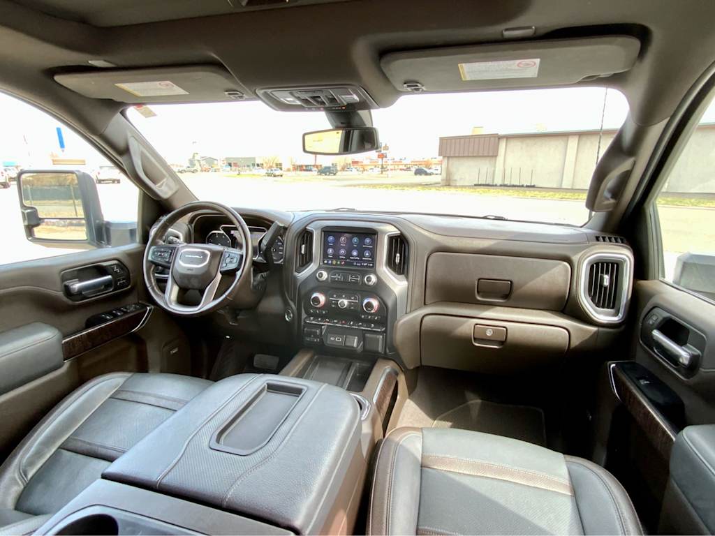 2020 GMC Sierra 2500 Denali 13
