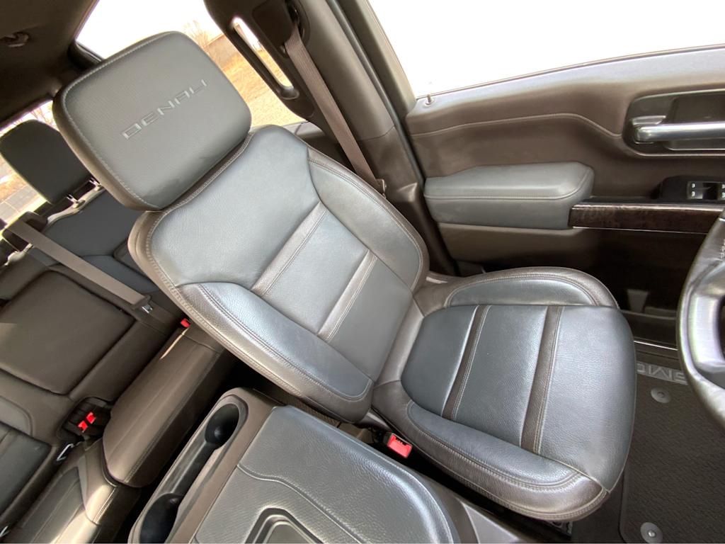 2020 GMC Sierra 2500 Denali 37