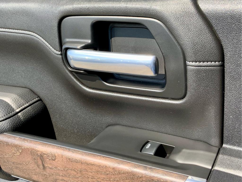 Thumbnail: 2020 GMC Sierra 2500 - 43