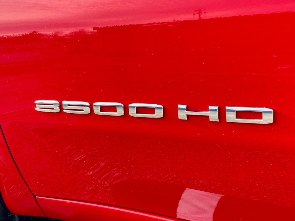 Thumbnail: 2021 GMC Sierra 3500 - 28