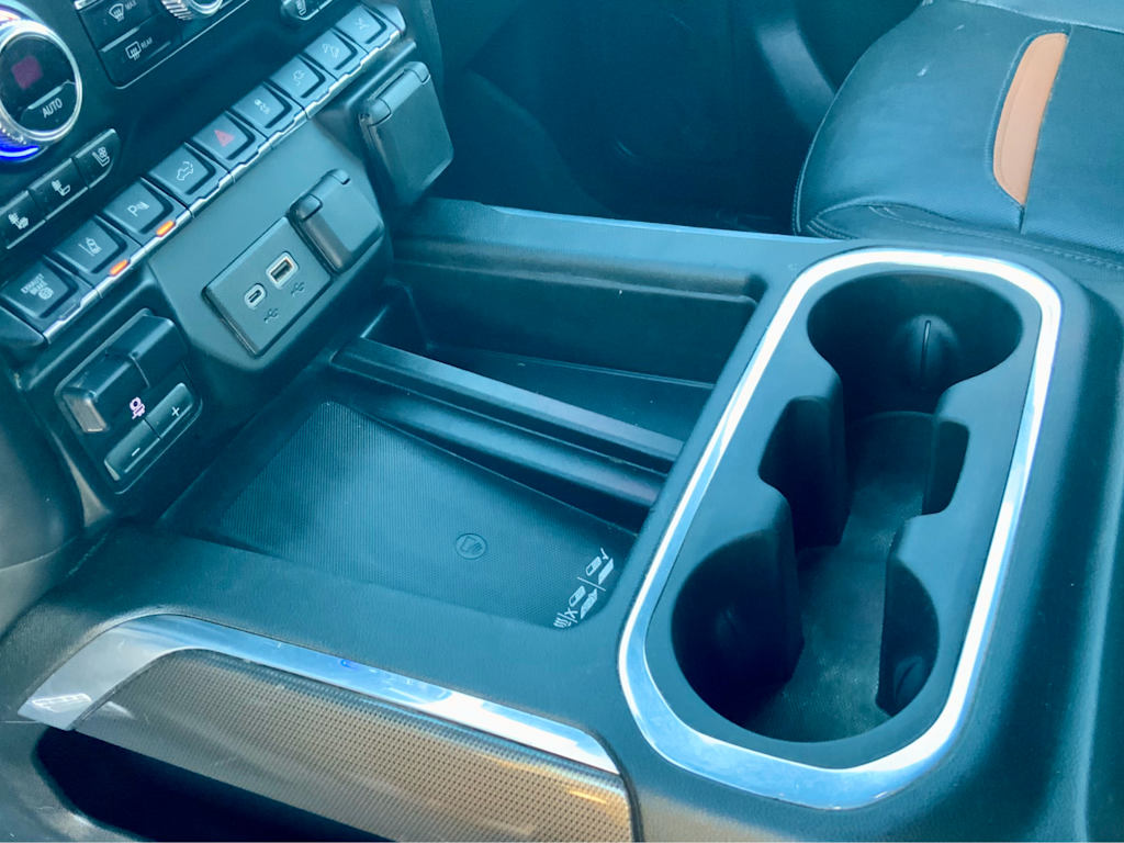 Thumbnail: 2022 GMC Sierra 3500 - 48