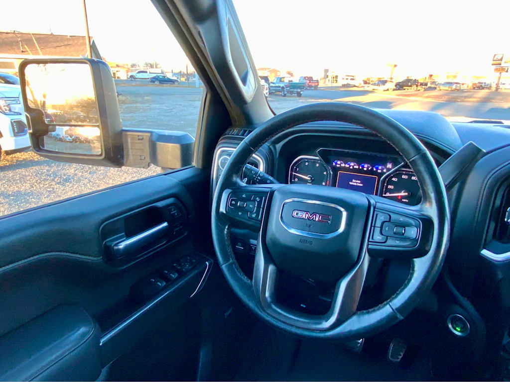 Thumbnail: 2022 GMC Sierra 3500 - 42