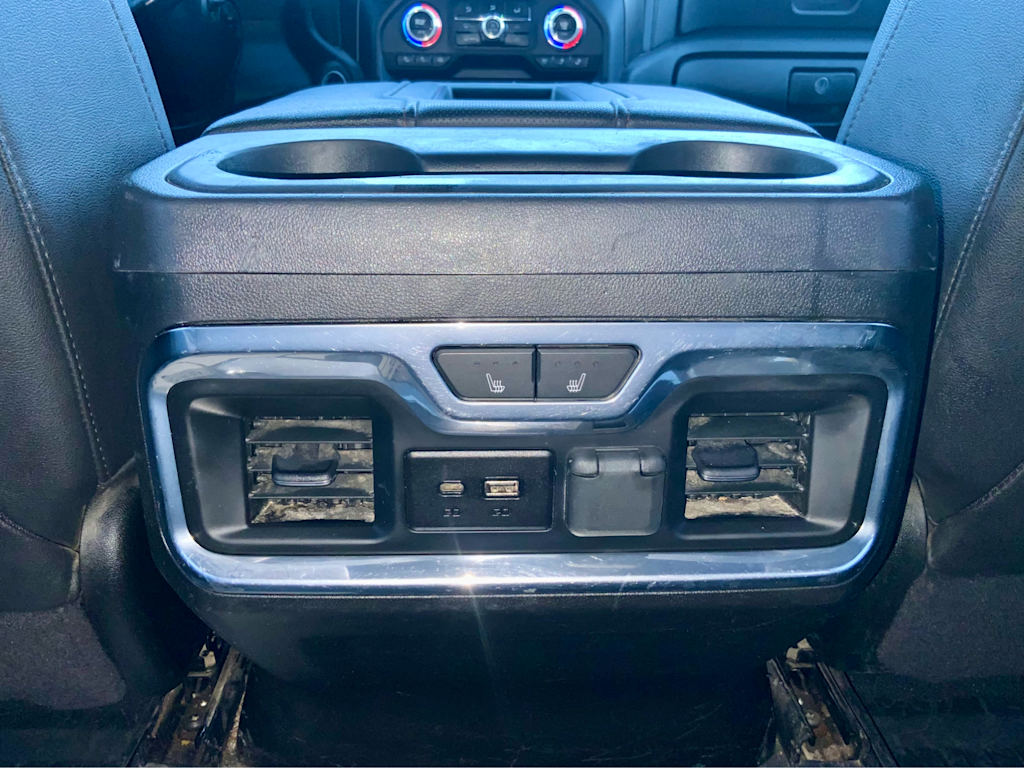 Thumbnail: 2022 GMC Sierra 3500 - 52