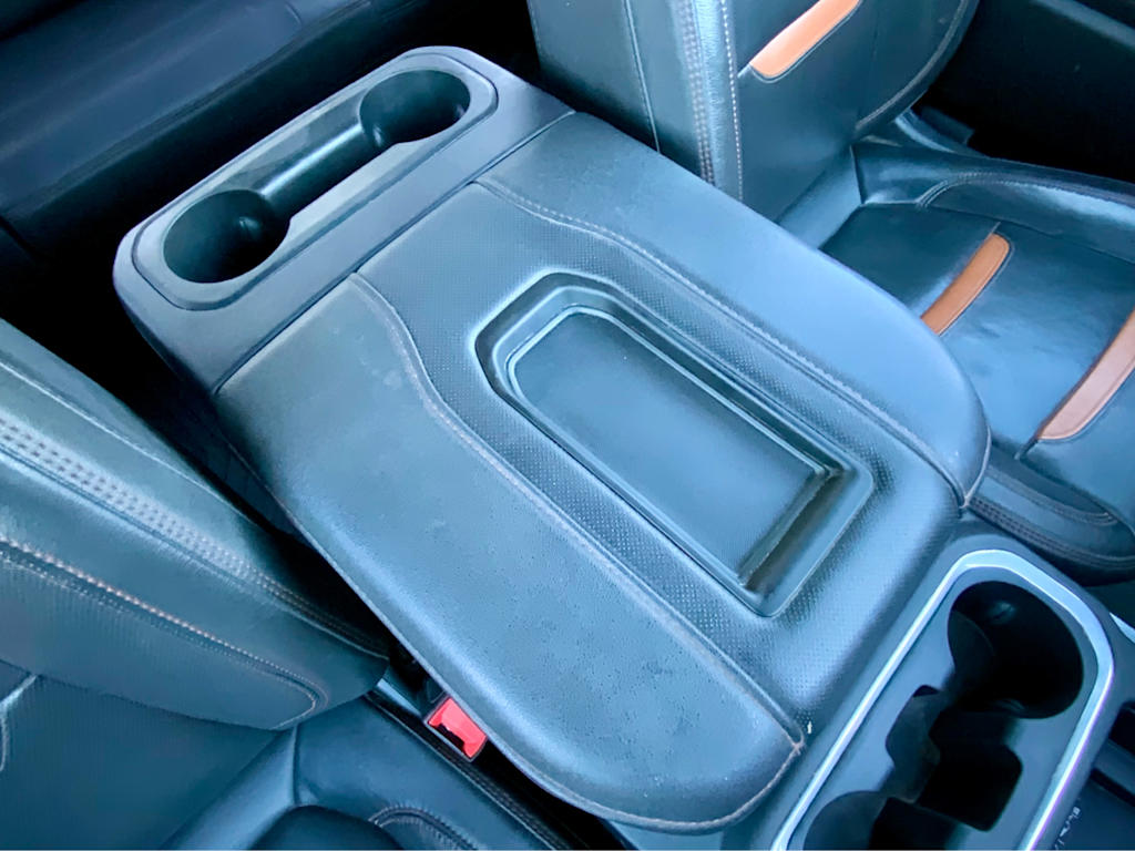 Thumbnail: 2022 GMC Sierra 3500 - 40