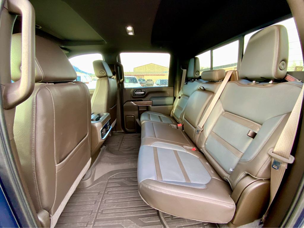 Thumbnail: 2023 GMC Sierra 3500 - 32