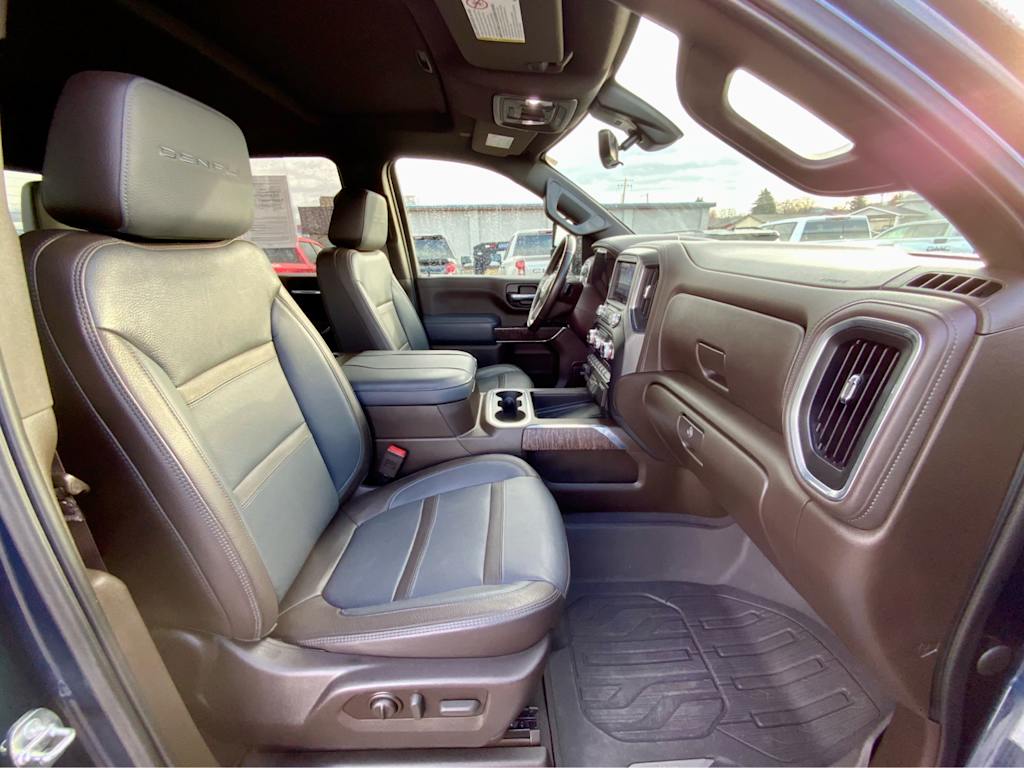 Thumbnail: 2023 GMC Sierra 3500 - 11