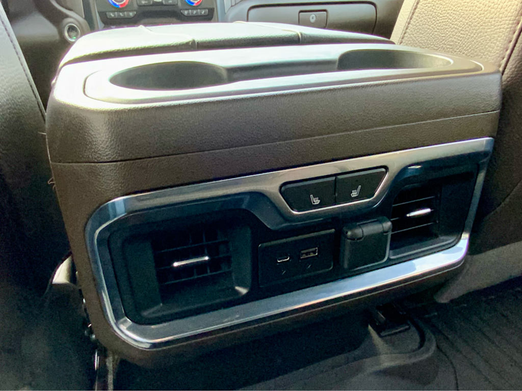 Thumbnail: 2023 GMC Sierra 3500 - 45