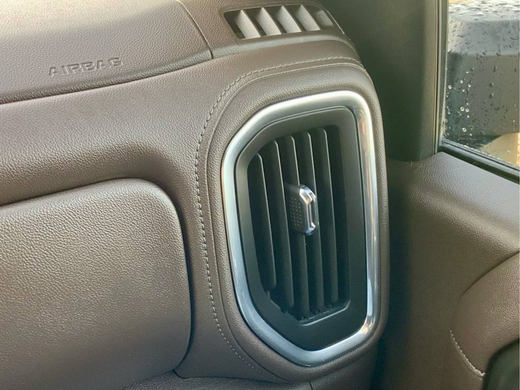 Thumbnail: 2023 GMC Sierra 3500 - 53