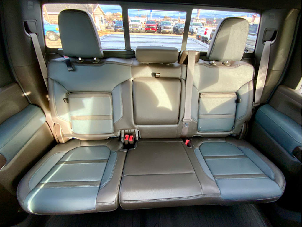 Thumbnail: 2023 GMC Sierra 3500 - 36