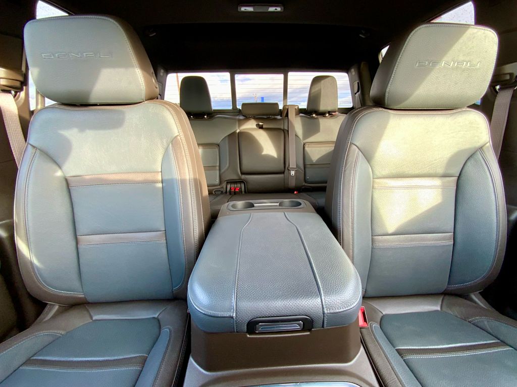 Thumbnail: 2023 GMC Sierra 3500 - 37