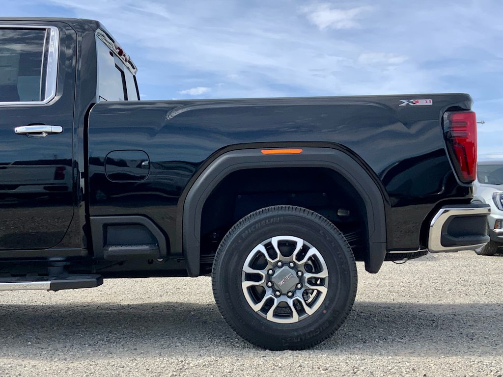 Thumbnail: 2026 GMC Sierra 2500 - 8