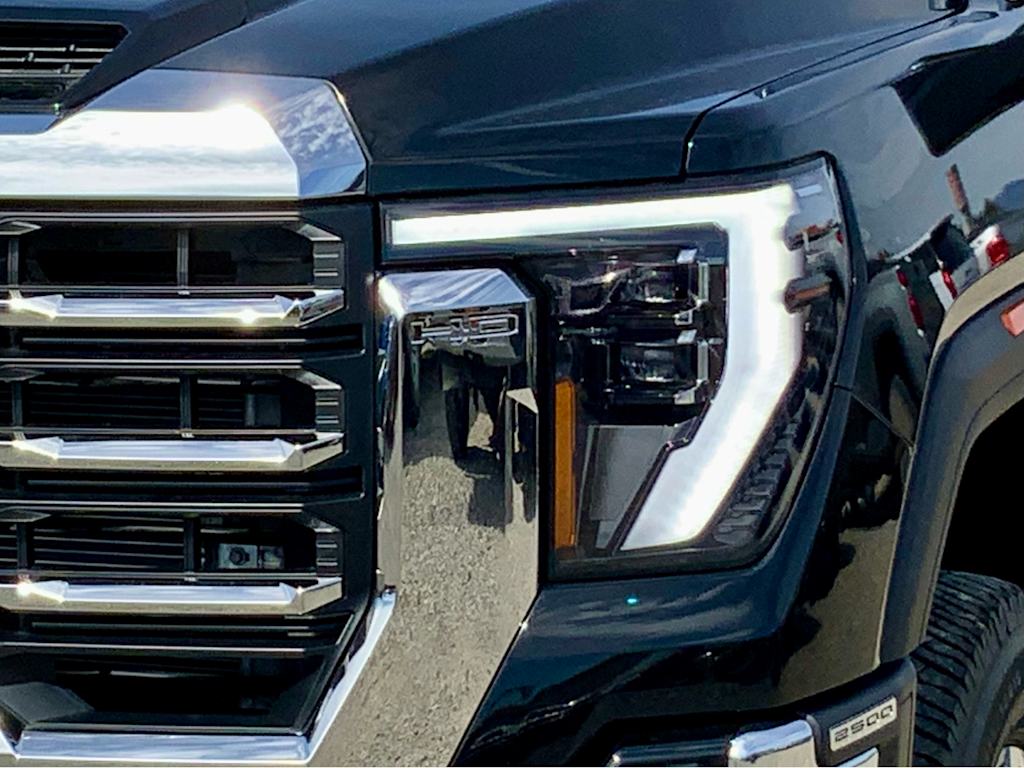 Thumbnail: 2026 GMC Sierra 2500 - 25