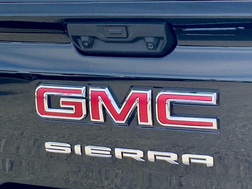 Thumbnail: 2026 GMC Sierra 2500 - 33