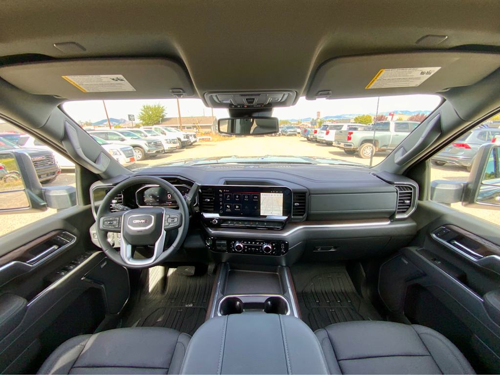 Thumbnail: 2026 GMC Sierra 2500 - 2