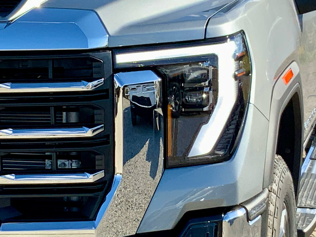 Thumbnail: 2026 GMC Sierra 2500 - 27
