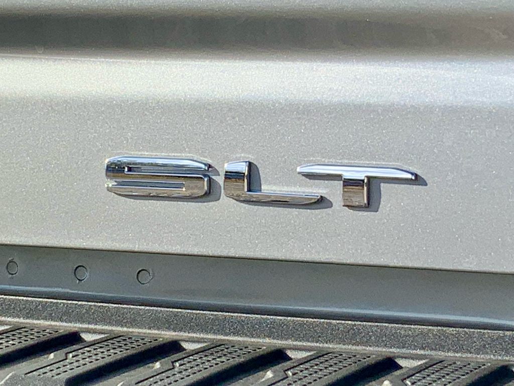 Thumbnail: 2026 GMC Sierra 2500 - 33