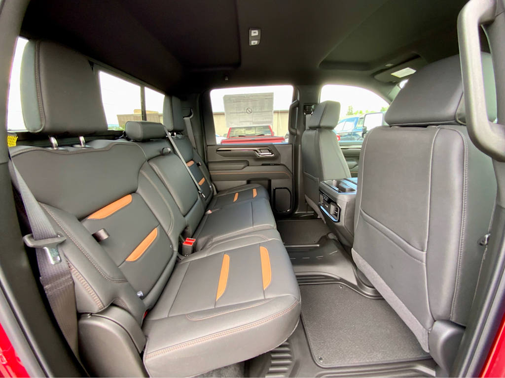 Thumbnail: 2026 GMC Sierra 2500 - 32