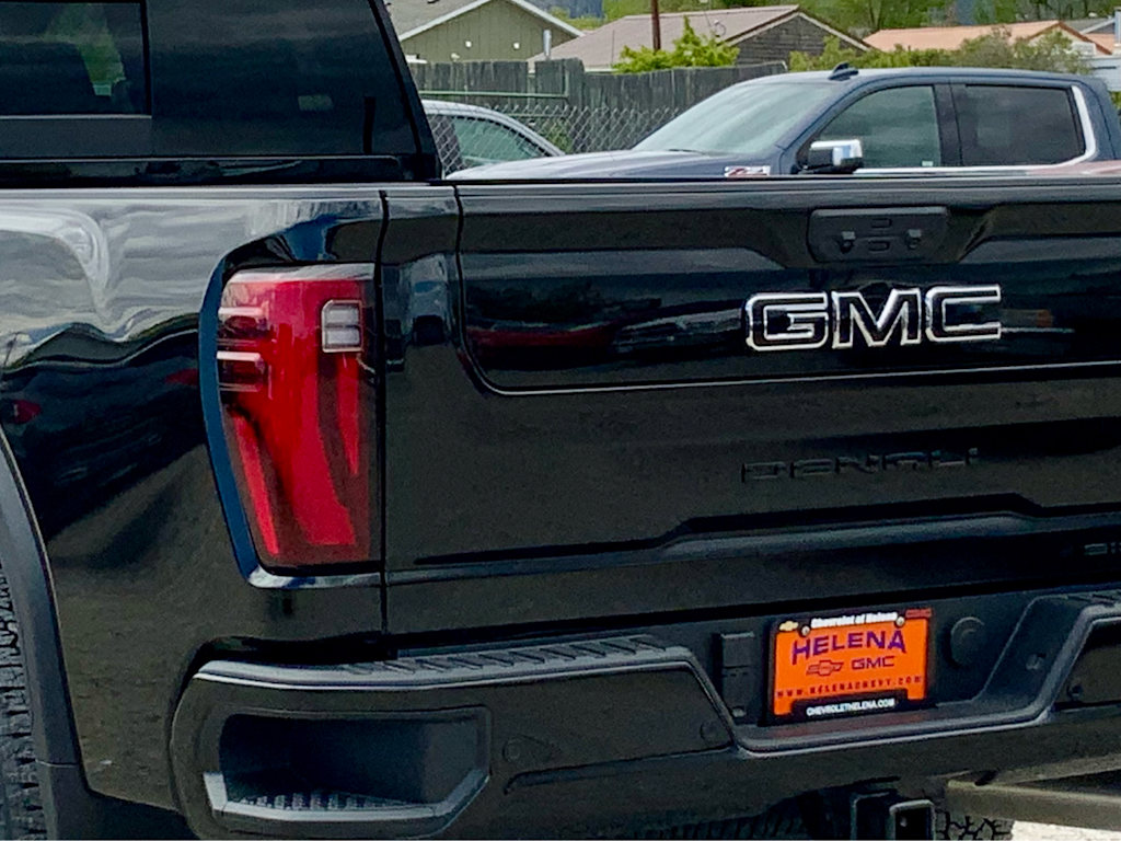 2026 GMC Sierra 2500HD Denali - Photo 7