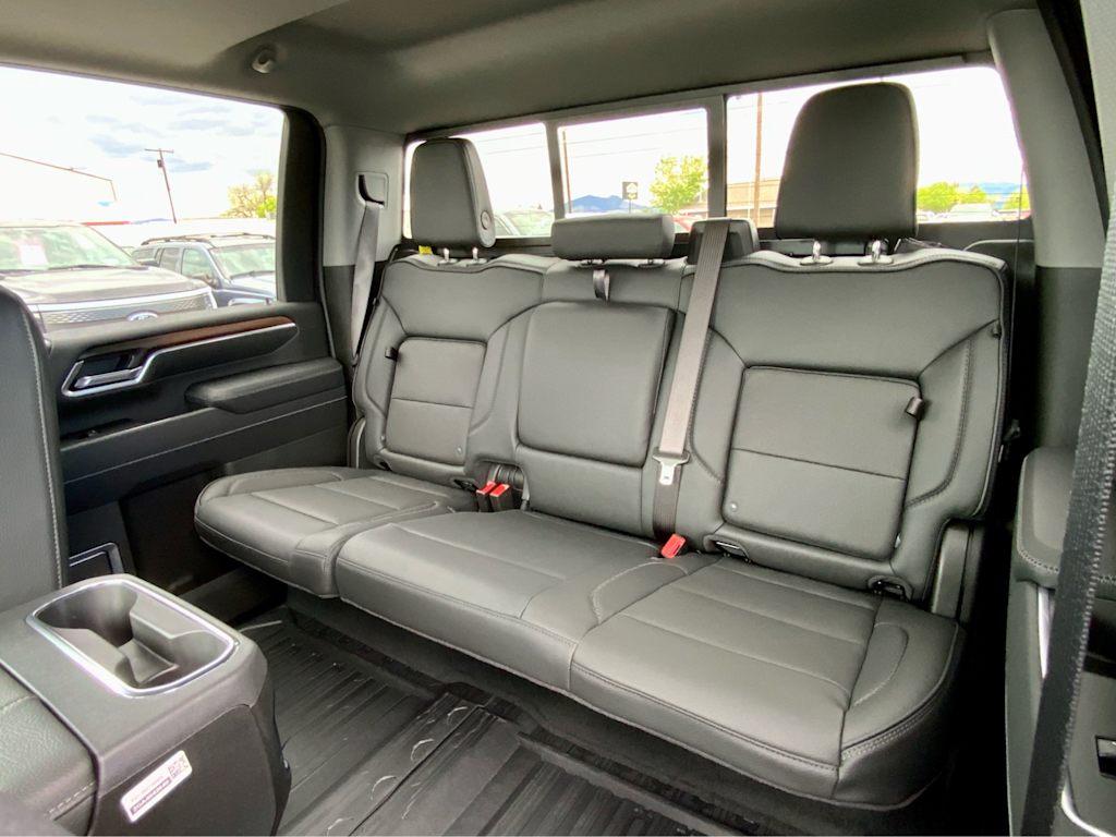 2026 GMC Sierra 2500HD Denali - Photo 37