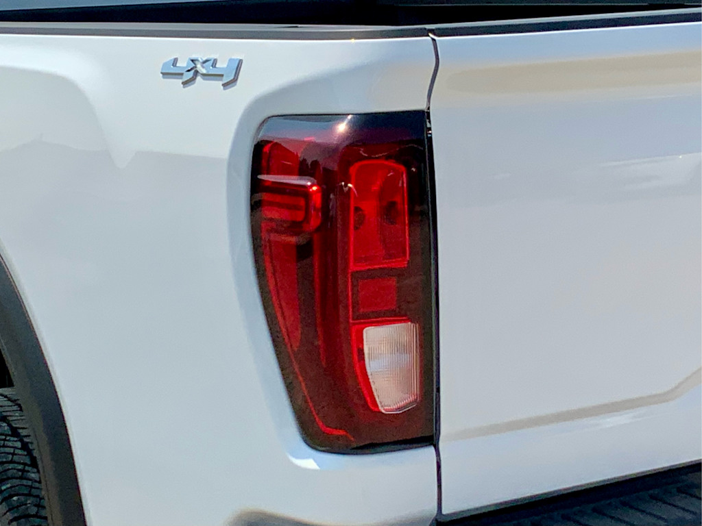 Thumbnail: 2026 GMC Sierra 3500 - 25