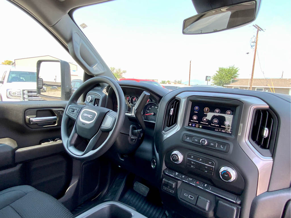 Thumbnail: 2026 GMC Sierra 3500 - 9