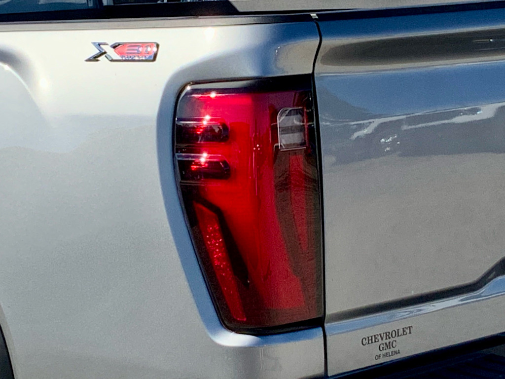 Thumbnail: 2026 GMC Sierra 3500 - 26