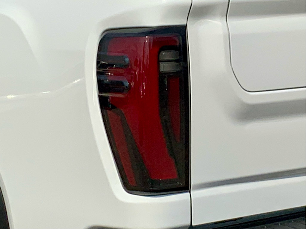Thumbnail: 2026 GMC Sierra 3500 - 27
