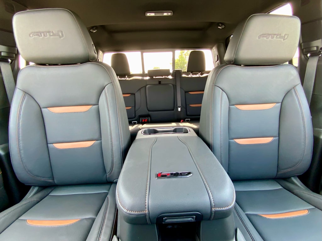 Thumbnail: 2026 GMC Sierra 3500 - 40