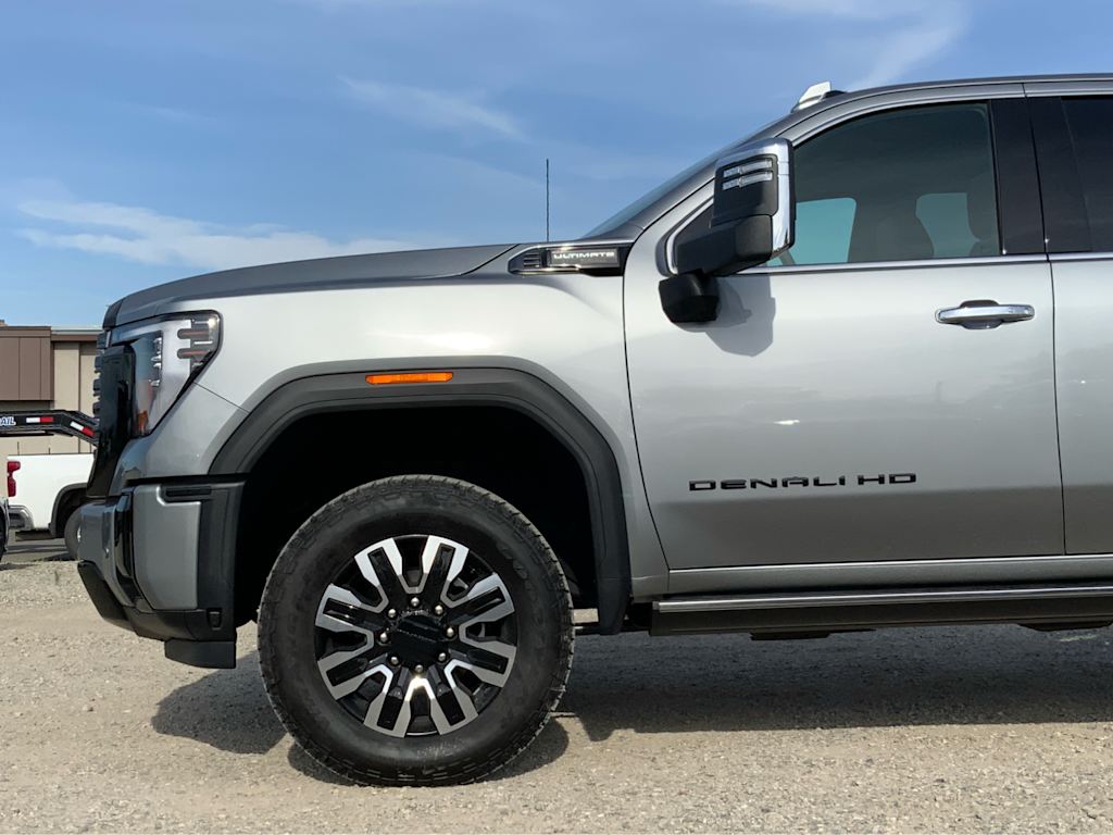 Thumbnail: 2026 GMC Sierra 2500 - 2