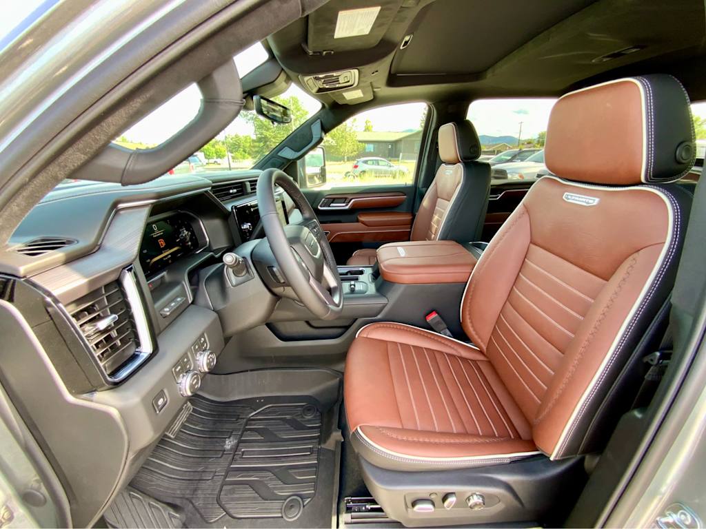 Thumbnail: 2026 GMC Sierra 2500 - 12