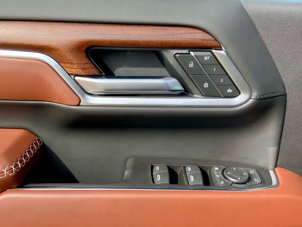 Thumbnail: 2025 GMC Sierra 3500 - 50