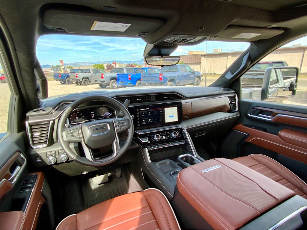 Thumbnail: 2025 GMC Sierra 3500 - 9